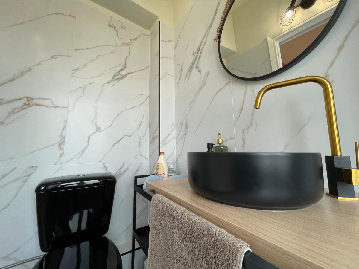 Cozy Apartment In Heart Athens Near Metro Fix 100M Dış mekan fotoğraf